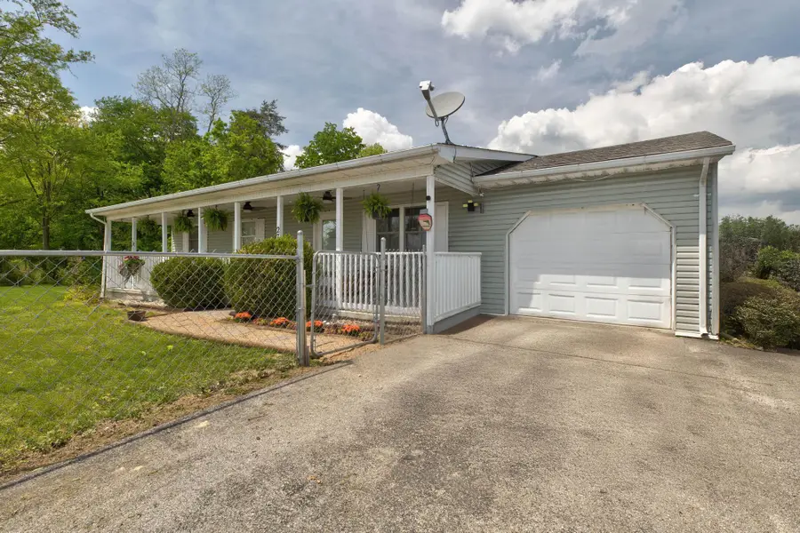 2785 Betty Gap Ridge Road, Denniston, KY 40316 - #3