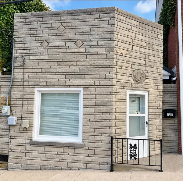 121 Short Street, Harrodsburg, KY 40330