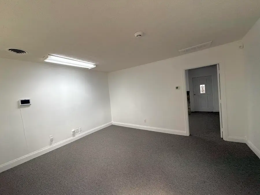 121 Short Street, Harrodsburg, KY 40330 - #2