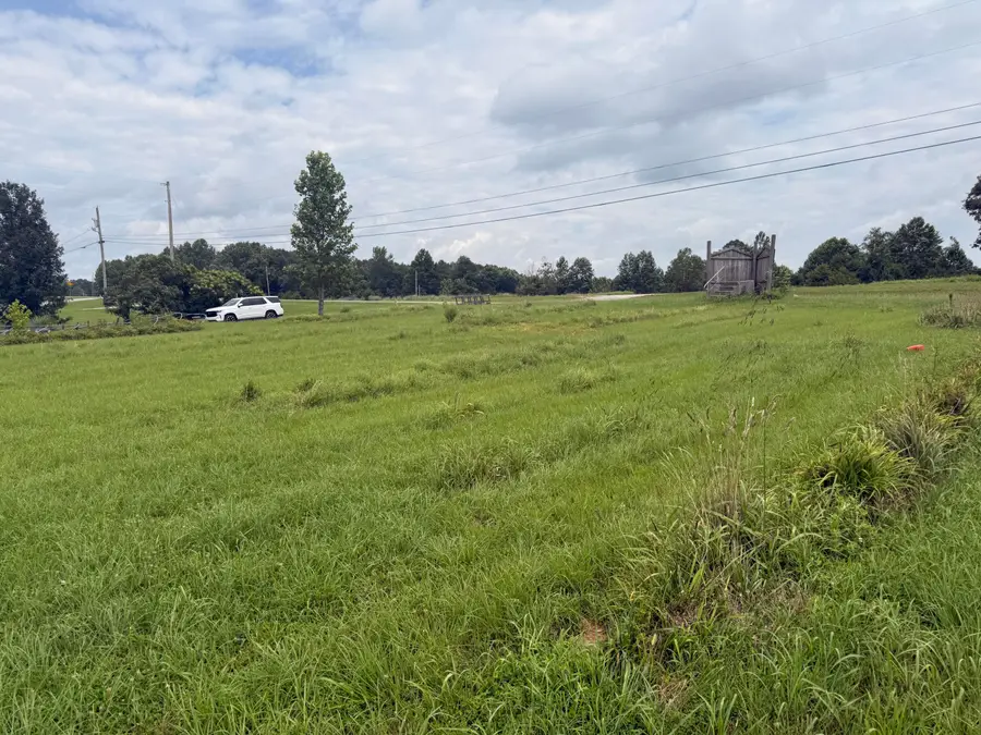 12583 Hodgenville Road, Campbellsville, KY 42718 - #2
