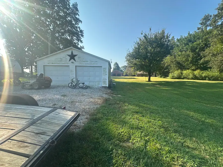 265 Kentucky 381, Sedalia, KY 42079 - #2