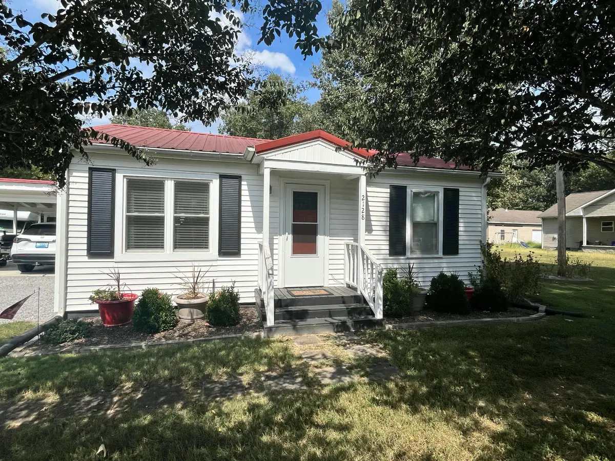 2128 Homewood Avenue, Paducah, KY 42003 - #1
