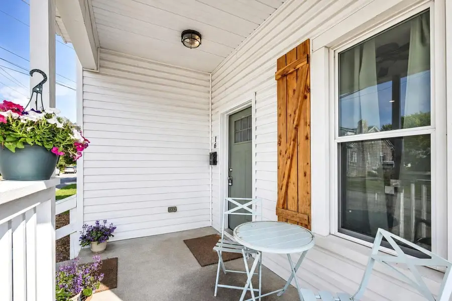 16 16th Street, Paris, KY 40361 - #3