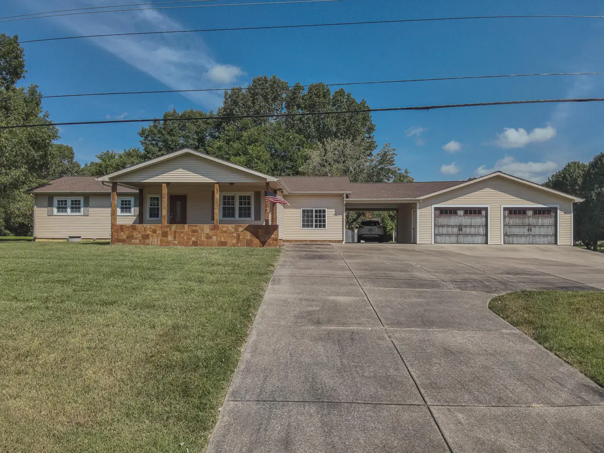 9800 U.s. Hwy 62, Calvert City, KY 42029 - #1