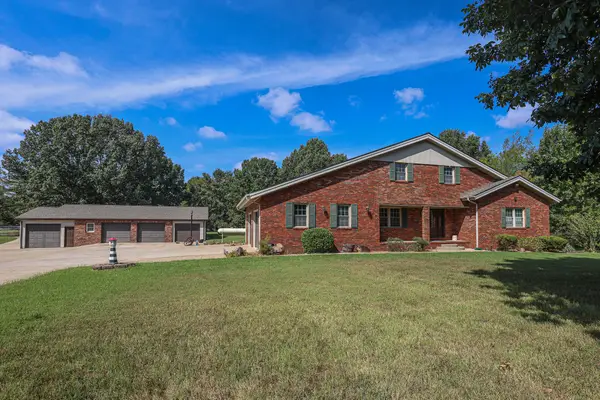 390 Windy Hills Circle, Calvert City, KY 42029