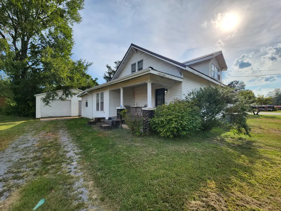 106 Holmes Avenue, Paducah, KY 42003 - #2