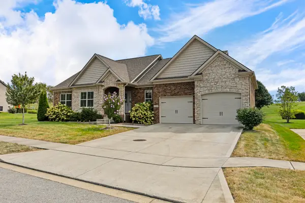 121 Sunningdale Drive, Georgetown, KY 40324