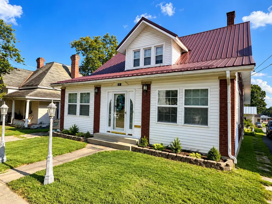116 E High Street, Mount Sterling, KY 40353 - #2