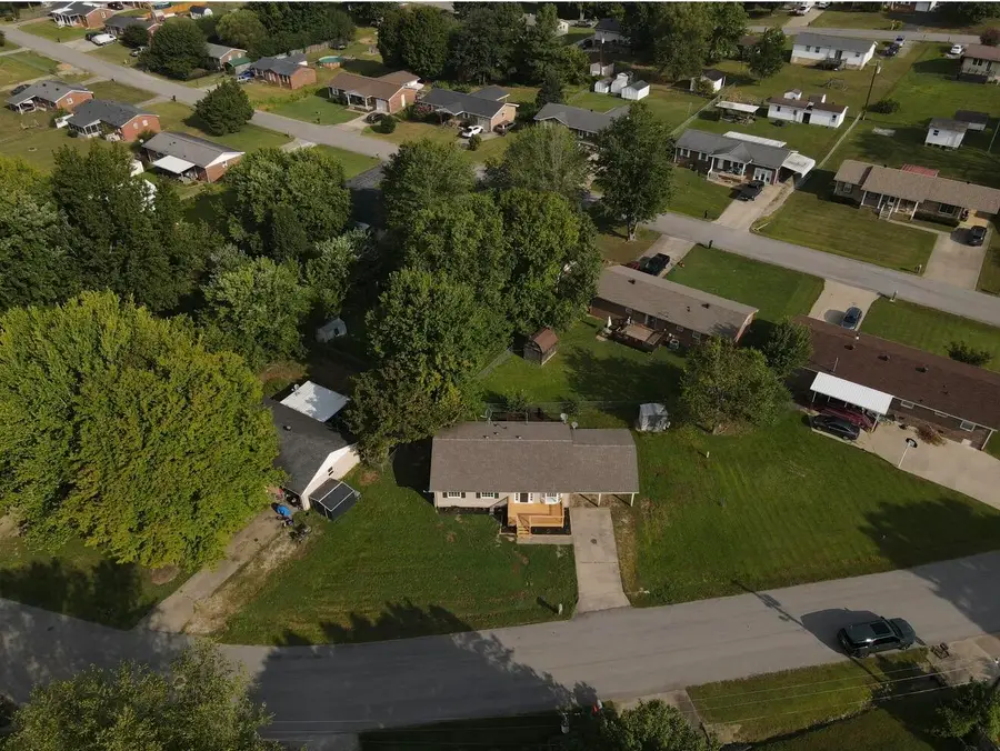 3007 Huckshold Drive, Madisonville, KY 42431 - #2