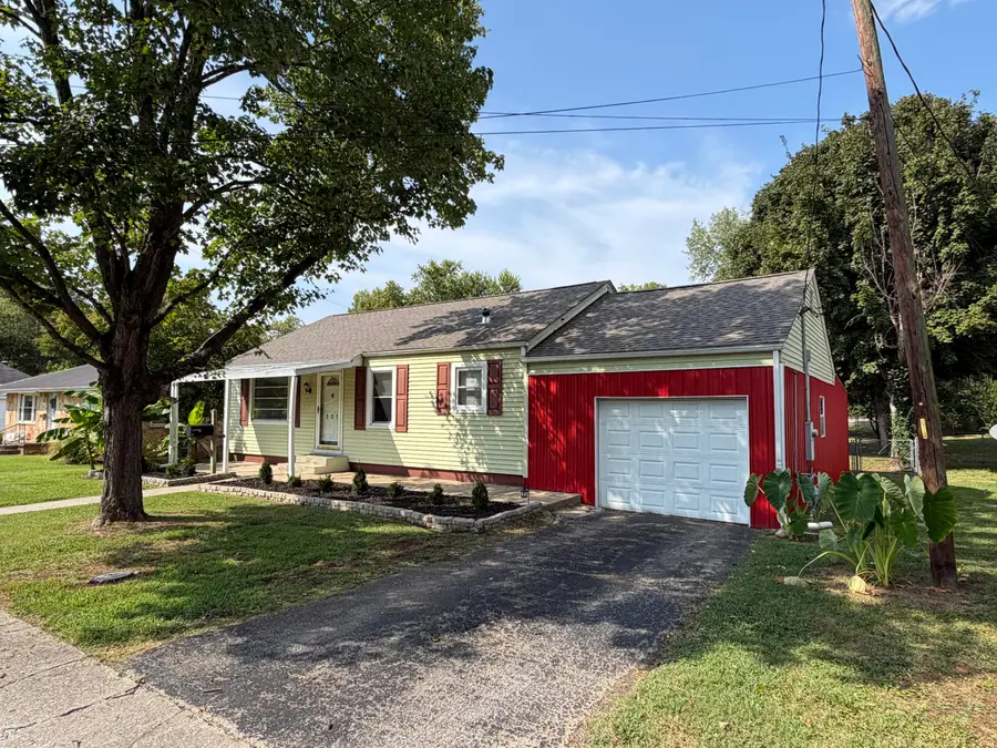 201 Prince Street, Princeton, KY 42445 - #3