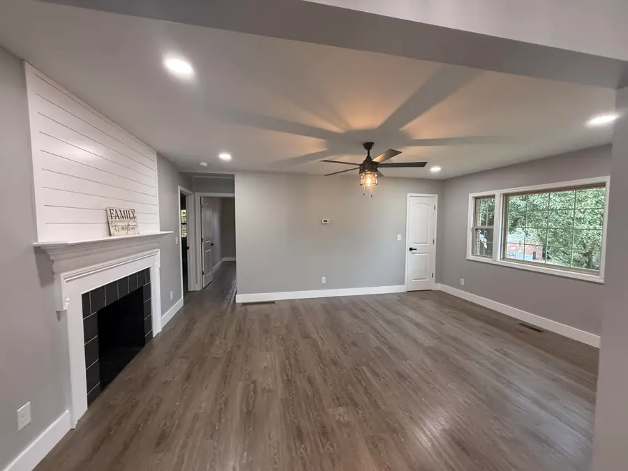 122 Meadowlark Drive, Richmond, KY 40475 - #2