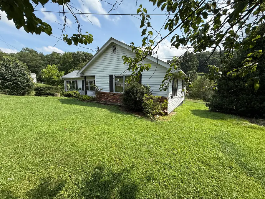 2526 S Hwy 421, McKee, KY 40447 - #3
