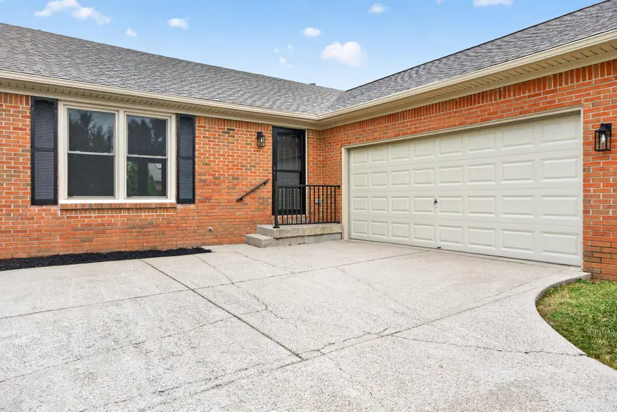 421 Merribrook Court, Lexington, KY 40503 - #3
