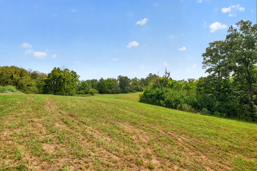 290 Meadow Lake Drive, Lancaster, KY 40444 - #3