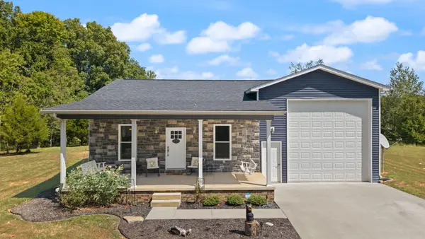 64 Alexandra Drive, Nancy, KY 42544