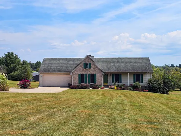 67 Delbar Lane, Lancaster, KY 40444