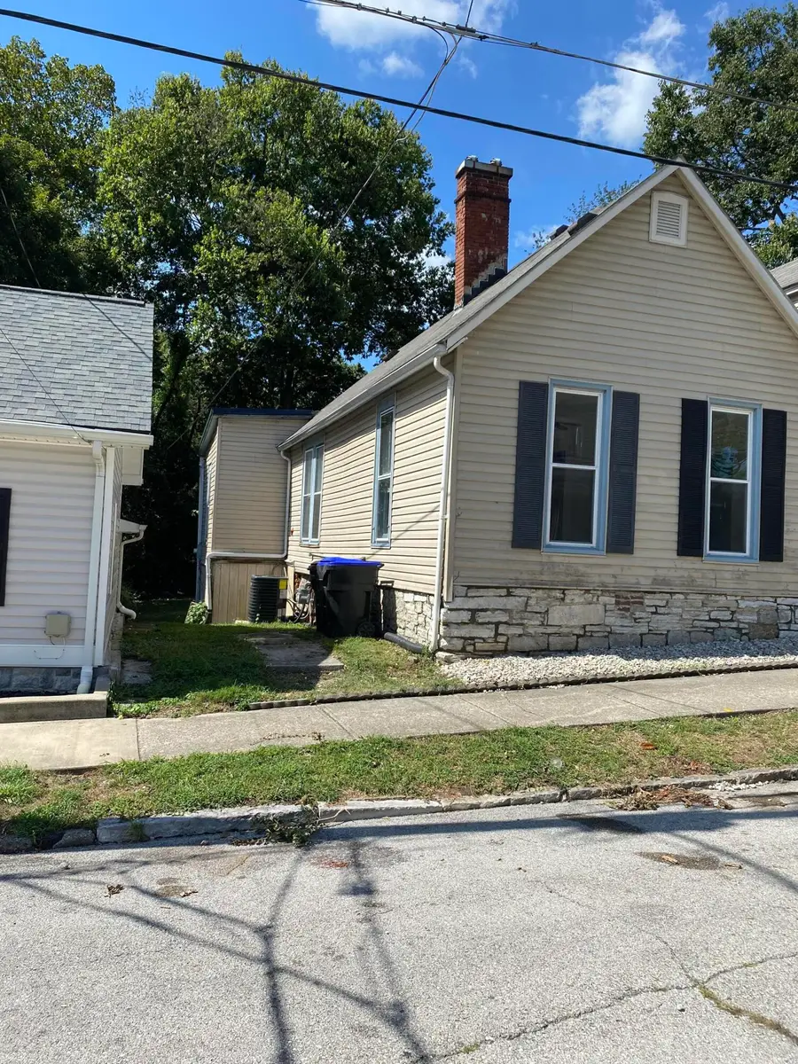 310 Steele Street, Frankfort, KY 40601 - #2