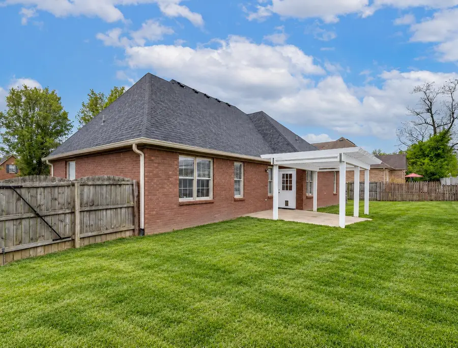 306 Savanna Drive, Richmond, KY 40475 - #3