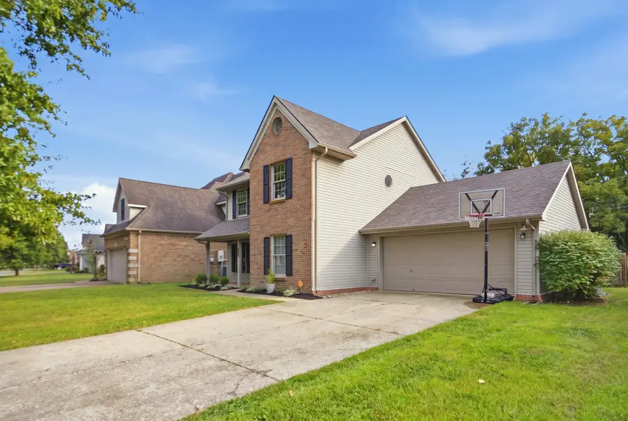 464 Amberley Drive, Lexington, KY 40515 - #3