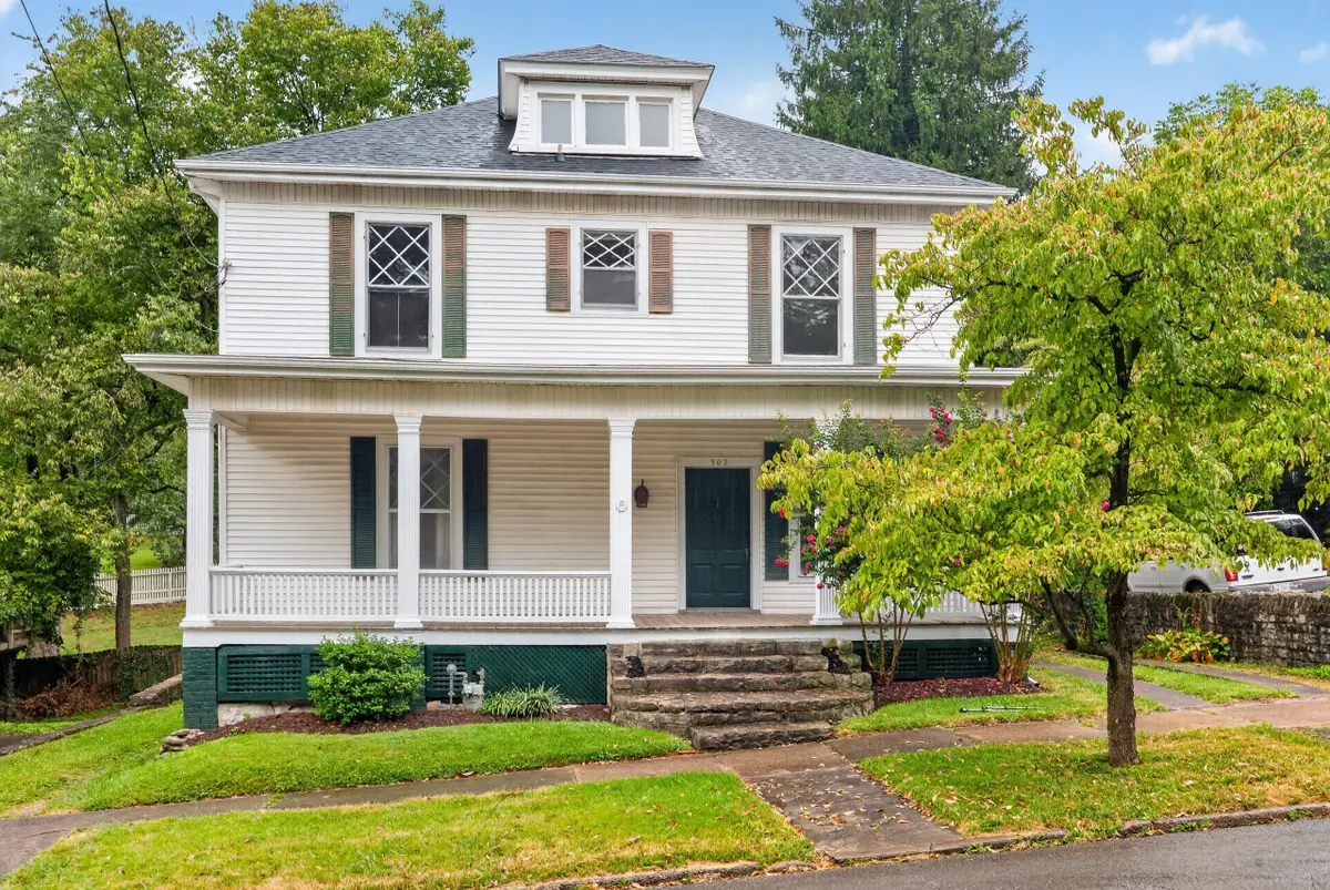 302 N 3rd Street, Danville, KY 40422 - #1