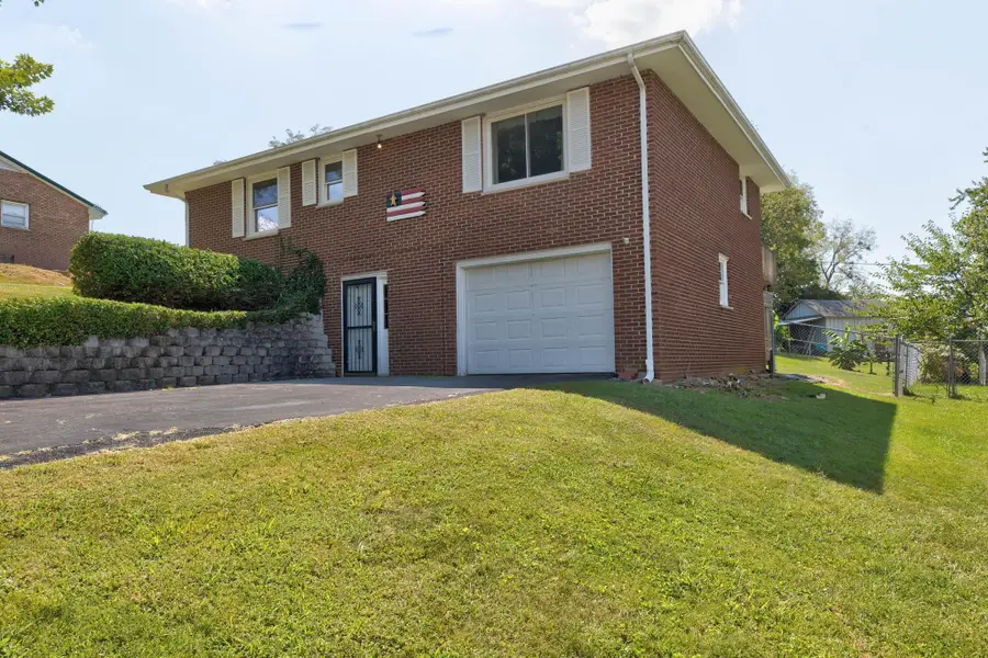116 Fuller Way, Mount Sterling, KY 40353 - #3