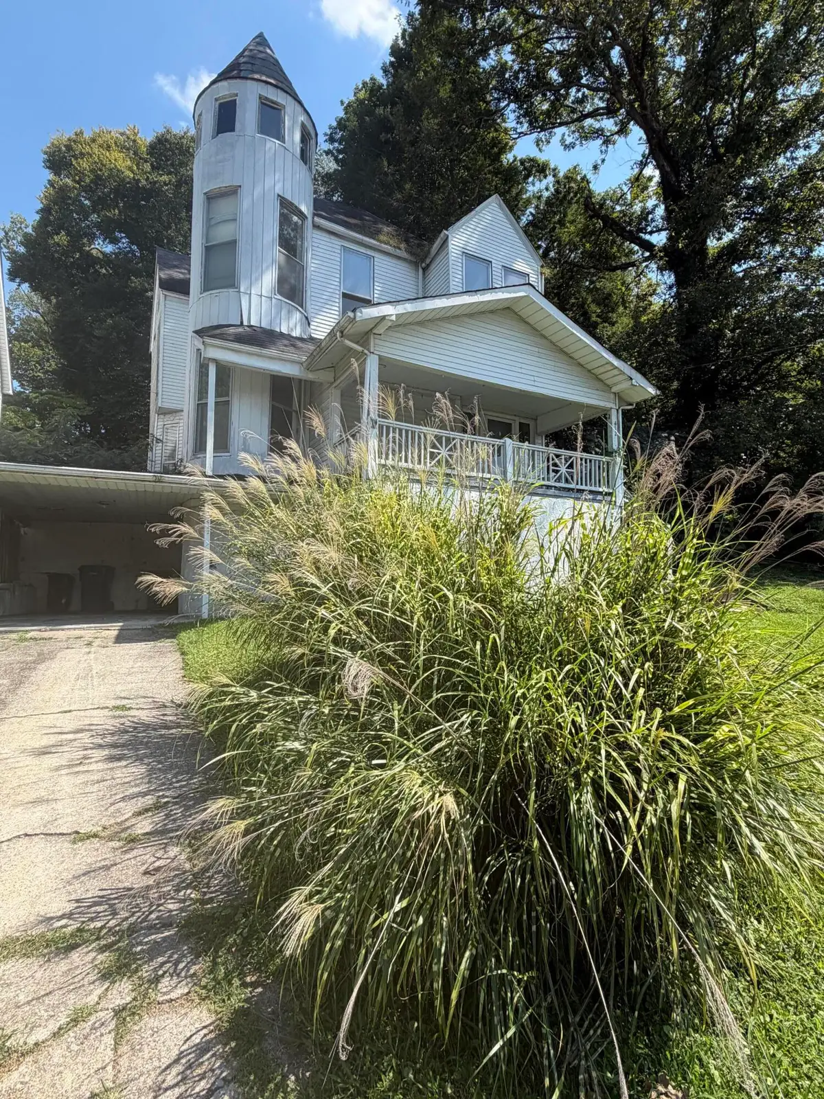 412 N 24th Street, Middlesboro, KY 40965 - #1