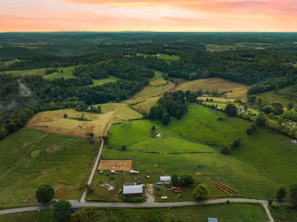 155 River Hill Road, East Bernstadt, KY 40729