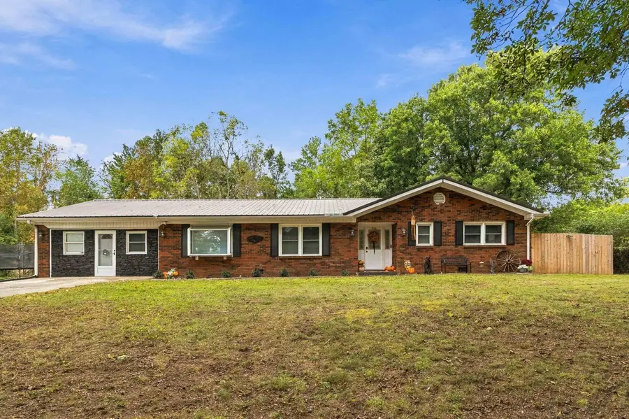 3918 Hickory Hill Drive, Somerset, KY 42503 - #2