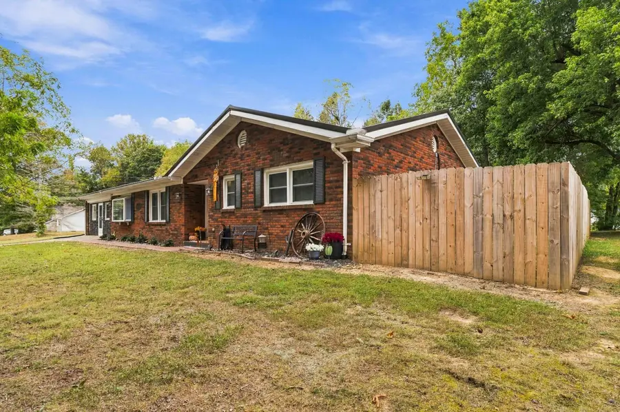 3918 Hickory Hill Drive, Somerset, KY 42503 - #3