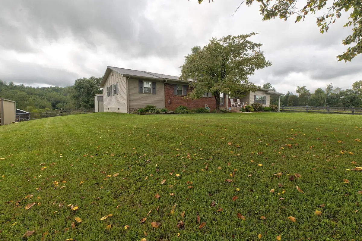 1375 Kentucky 882, Ezel, KY 41425 - #1