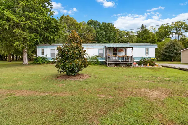 307 Geneva Drive, Russell Springs, KY 42642