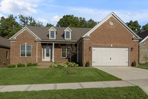 372 Weston Park, Lexington, KY 40515