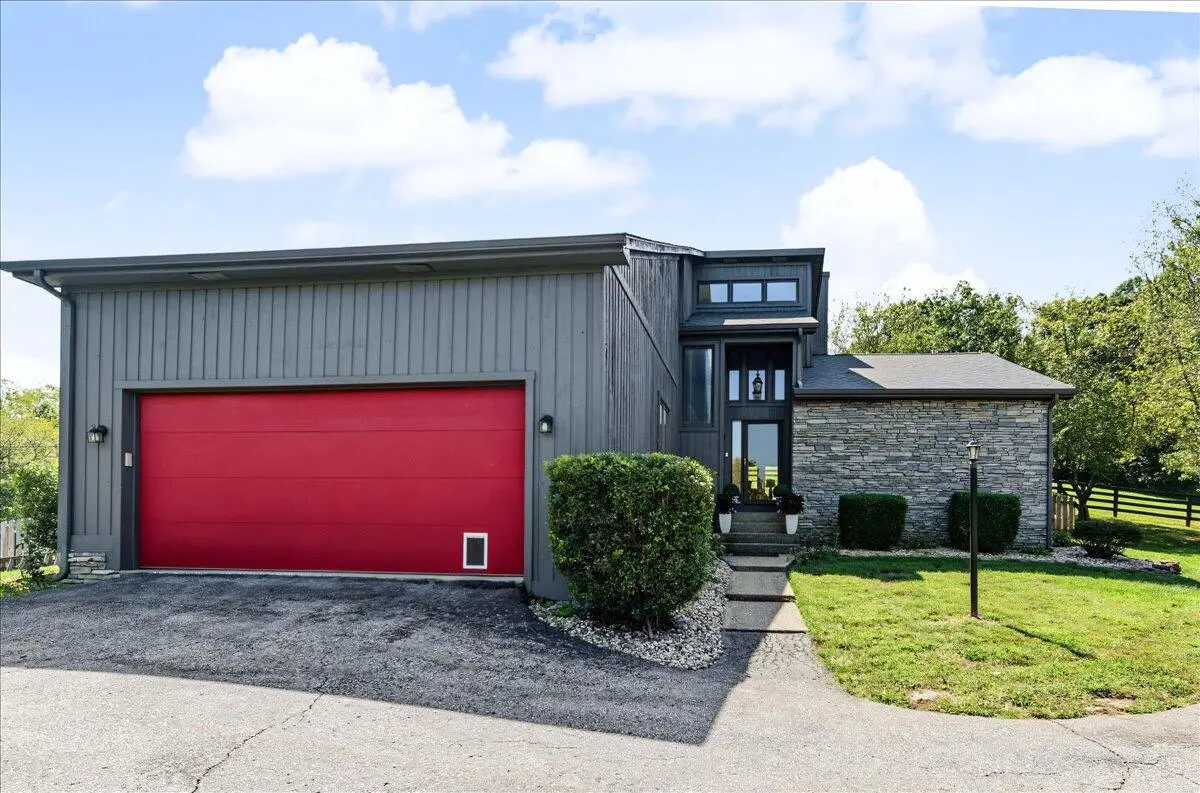 851 Avenstoke Road, Frankfort, KY 40601 - #1