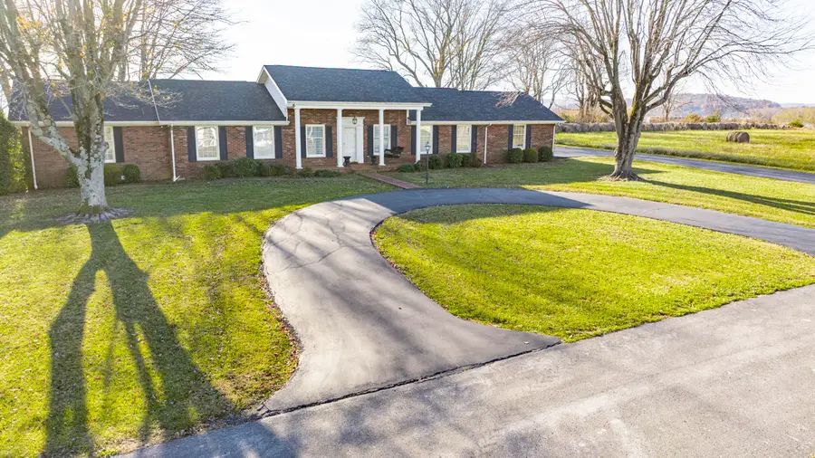 111 Stonehedge Court, Monticello, KY 42633 - #2