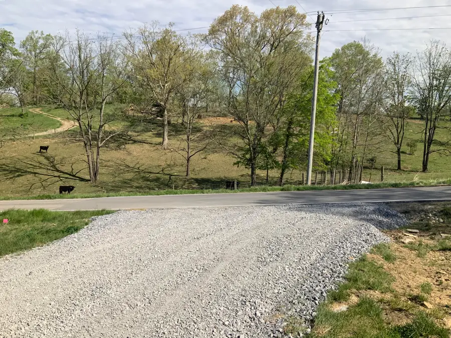 1931 Mill Creek Pike, Lawrenceburg, KY 40342 - #2