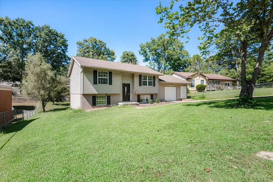 305 Maple Street, Corbin, KY 40701 - #2