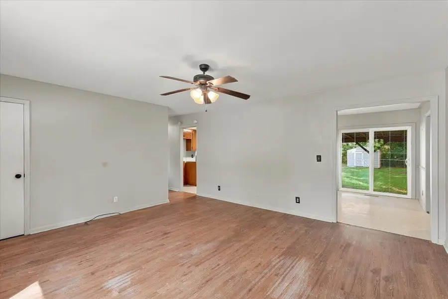 202 Oakcrest Drive, Murray, KY 42071 - #3
