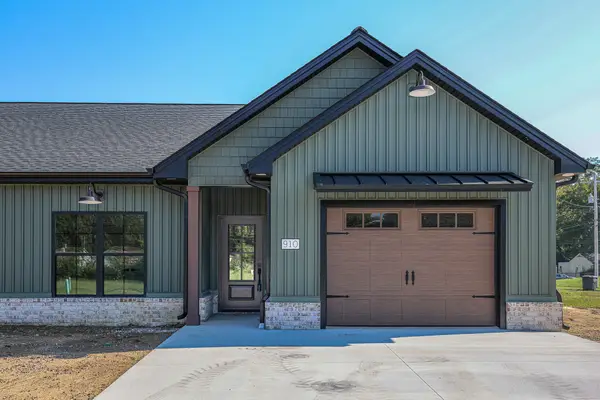 910 Violet Court, Paducah, KY 42001
