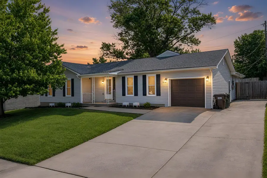 2220 Redbud Lane, Paris, KY 40361 - #3