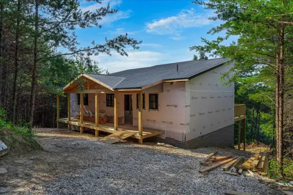 975 Wildcat Ridge Lane, Rogers, KY 41365