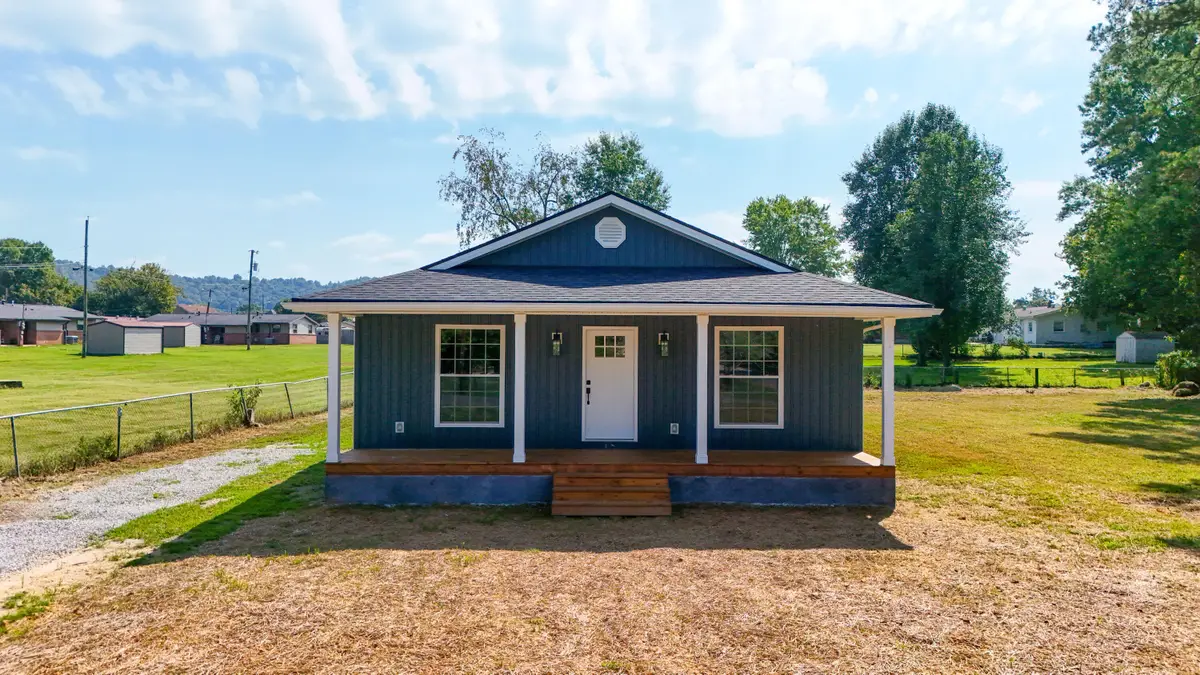 114 Shelby Street, Barbourville, KY 40906 - #1