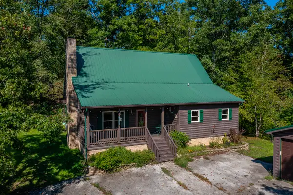 904 Phils Branch Road, Grassy Creek, KY 41472