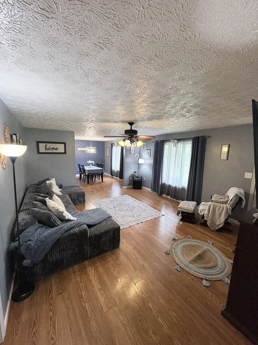 19 Minix Dr Drive, Salyersville, KY 41465 - #3