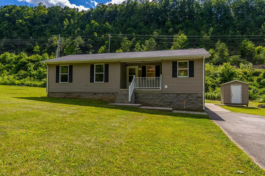 566 Lantern Way, Frenchburg, KY 40322 - #2