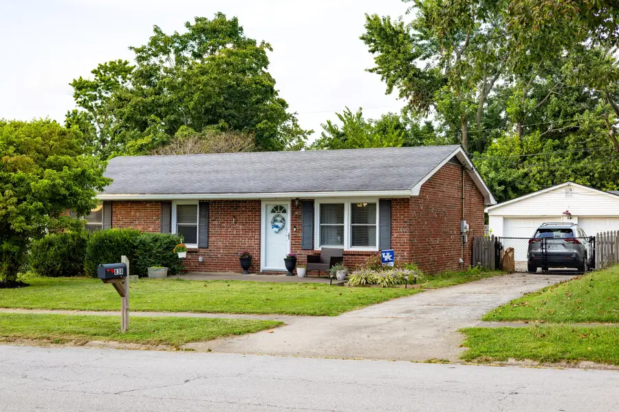 838 Mildred Street, Versailles, KY 40383 - #2