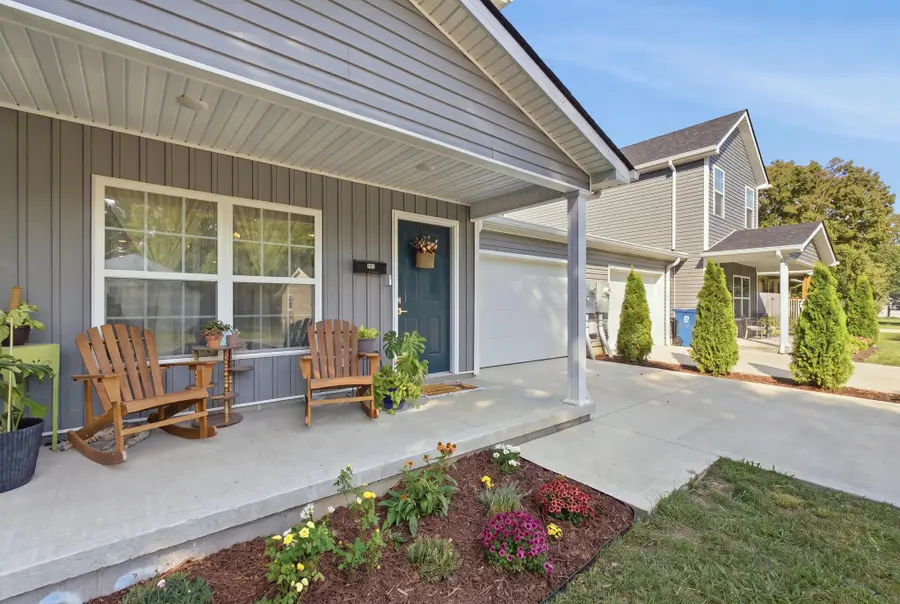 605 Main Avenue, Georgetown, KY 40324 - #2