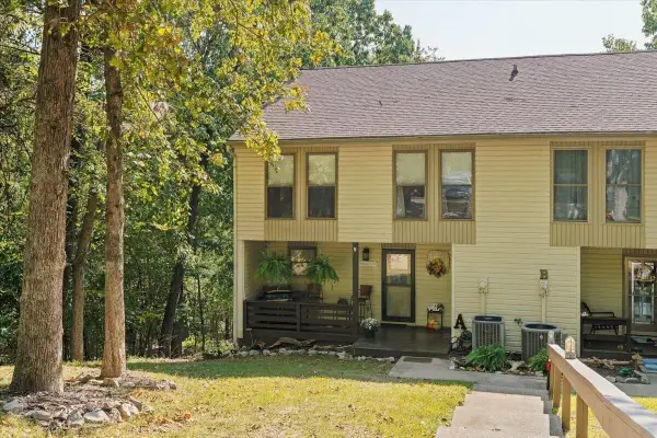 328 Champion Hills Road #16-A, Kuttawa, KY 42055