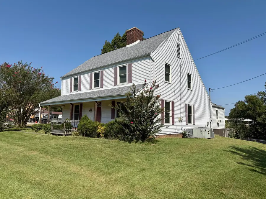 607 Macedonia Street, Mayfield, KY 42066 - #2