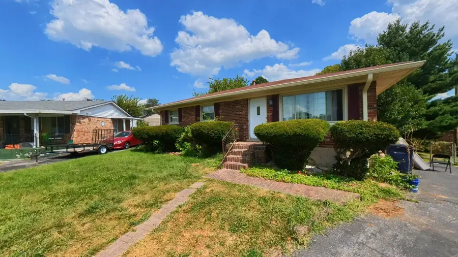 501 Kildare Court, Lexington, KY 40511 - #3