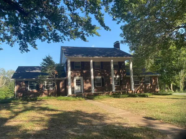 202 Golf Cart Drive, Mayfield, KY 42066